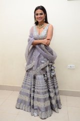 Shraddha Srinath at Jersey Movie Success Meet